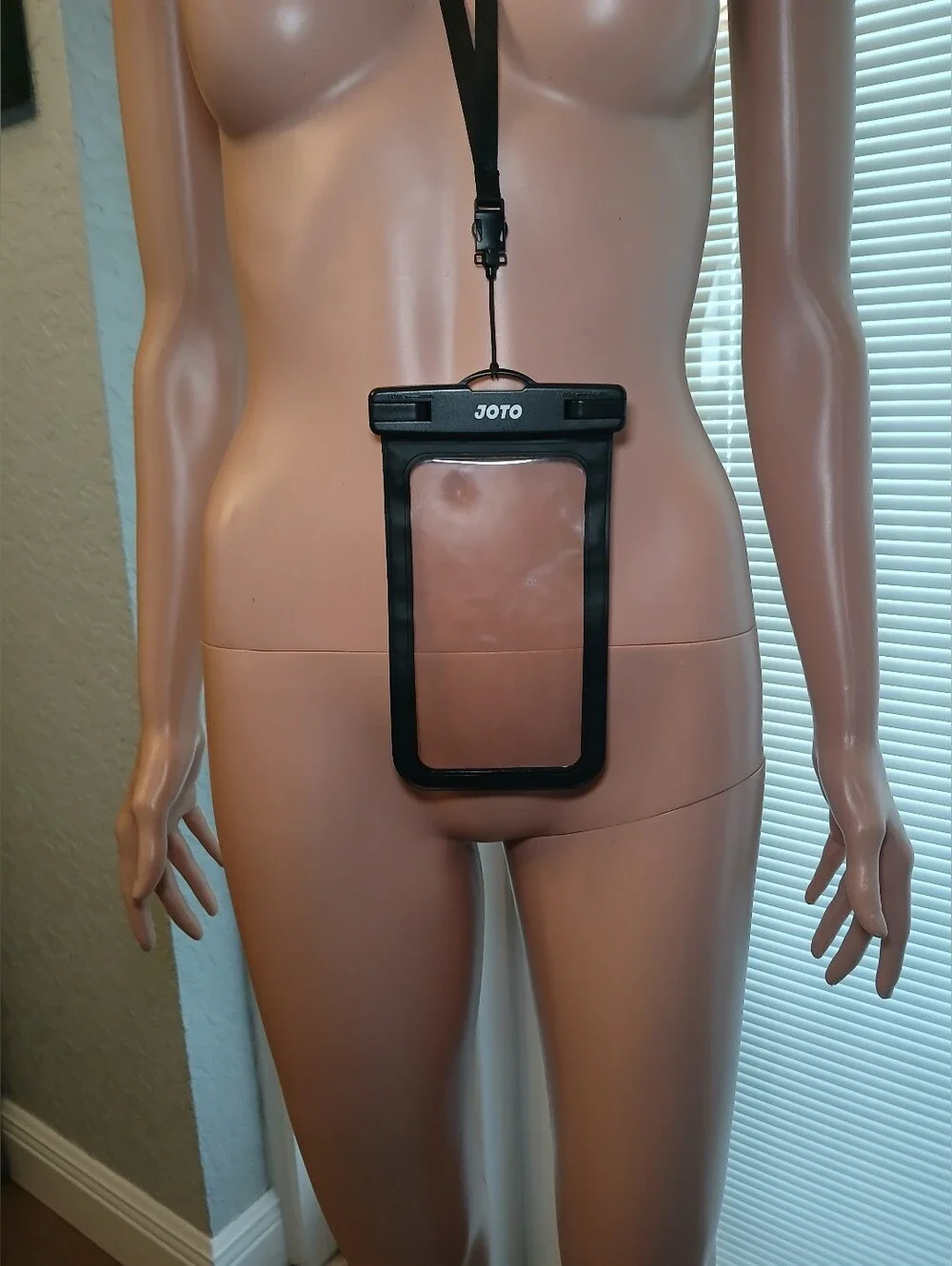 Joto Universal Waterproof Phone Pouch with Neck Lanyard - Black